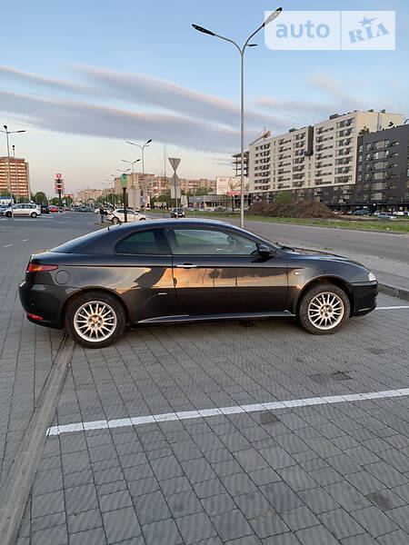 Купе Alfa Romeo GT 2008 в Львове