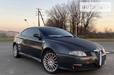 Купе Alfa Romeo GT 2004 в Броварах