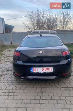 Купе Alfa Romeo GT 2004 в Владимире