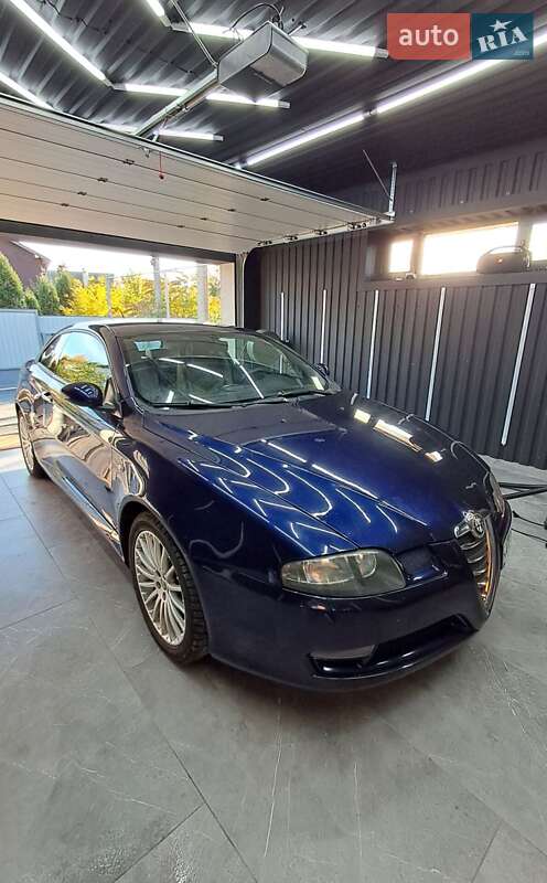 Купе Alfa Romeo GT 2006 в Києві