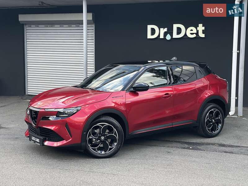 Внедорожник / Кроссовер Alfa Romeo Junior 2024 в Киеве фото 9 Внедорожник / Кроссовер Alfa Romeo Junior 2024 в Киеве