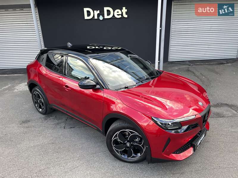 Внедорожник / Кроссовер Alfa Romeo Junior 2024 в Киеве фото 17 Внедорожник / Кроссовер Alfa Romeo Junior 2024 в Киеве