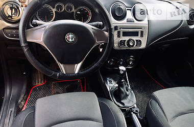 Хэтчбек Alfa Romeo MiTo 2008 в 