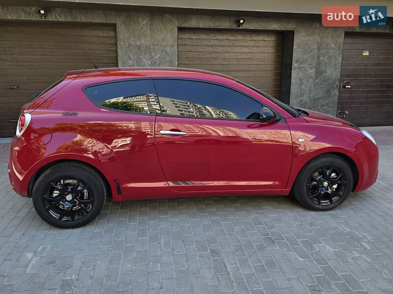 Хэтчбек Alfa Romeo MiTo 2010 в Тернополе