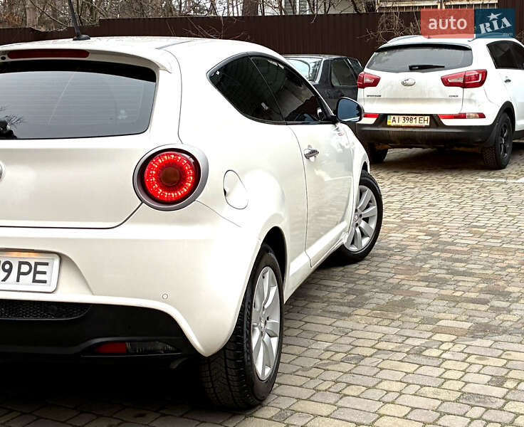 Хэтчбек Alfa Romeo MiTo 2011 в Киеве