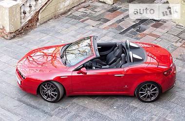 Кабриолет Alfa Romeo Spider 2008 в 