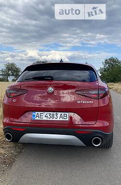 Позашляховик / Кросовер Alfa Romeo Stelvio 2017 в Нікополі