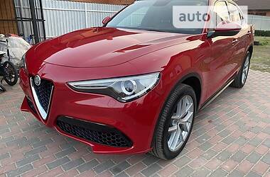 Внедорожник / Кроссовер Alfa Romeo Stelvio 2017 в Никополе