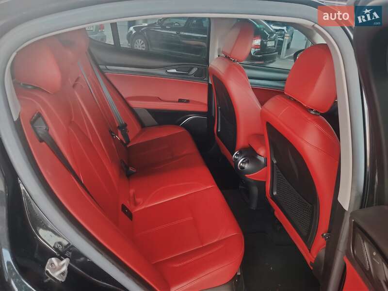 Внедорожник / Кроссовер Alfa Romeo Stelvio 2017 в Днепре