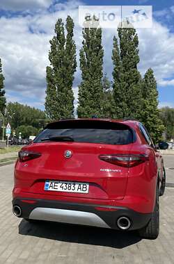 Внедорожник / Кроссовер Alfa Romeo Stelvio 2017 в Киеве