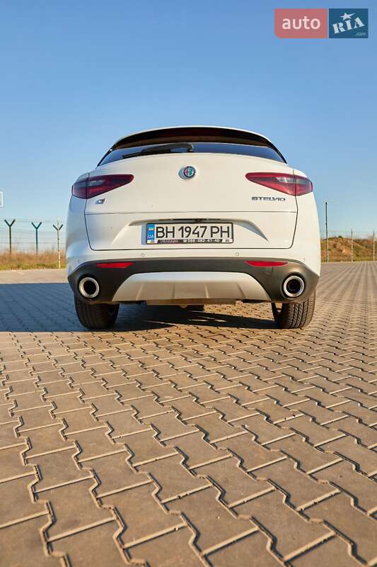 Внедорожник / Кроссовер Alfa Romeo Stelvio 2018 в Одессе