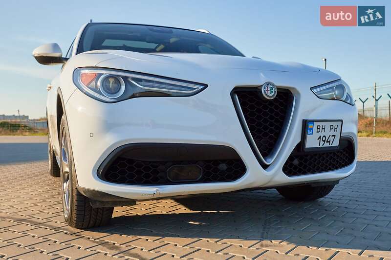Внедорожник / Кроссовер Alfa Romeo Stelvio 2018 в Одессе