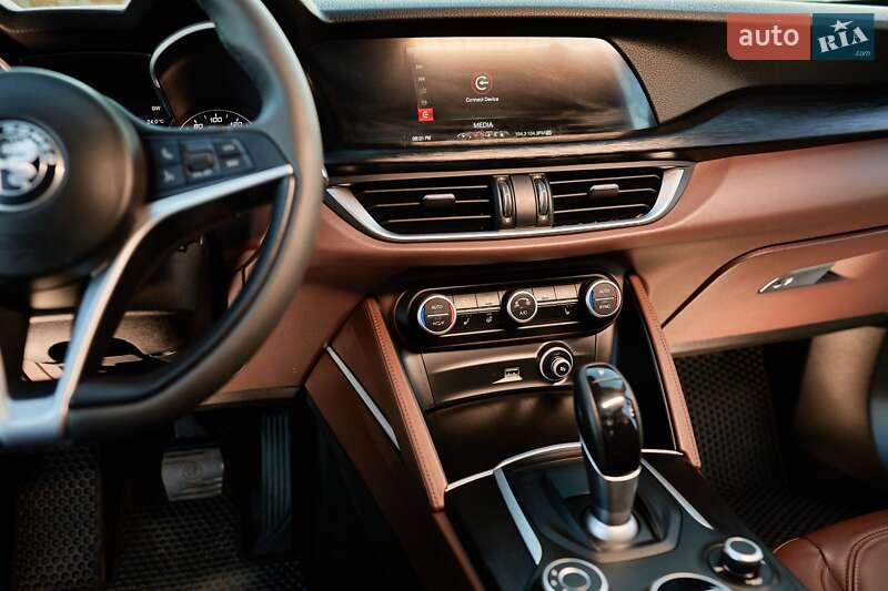 Внедорожник / Кроссовер Alfa Romeo Stelvio 2018 в Одессе