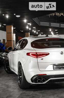 Позашляховик / Кросовер Alfa Romeo Stelvio 2018 в Одесі