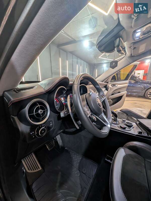 Внедорожник / Кроссовер Alfa Romeo Stelvio 2017 в Львове фото 13 Внедорожник / Кроссовер Alfa Romeo Stelvio 2017 в Львове