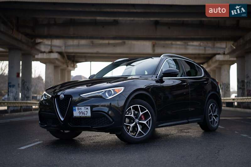 Позашляховик / Кросовер Alfa Romeo Stelvio 2017 в Одесі