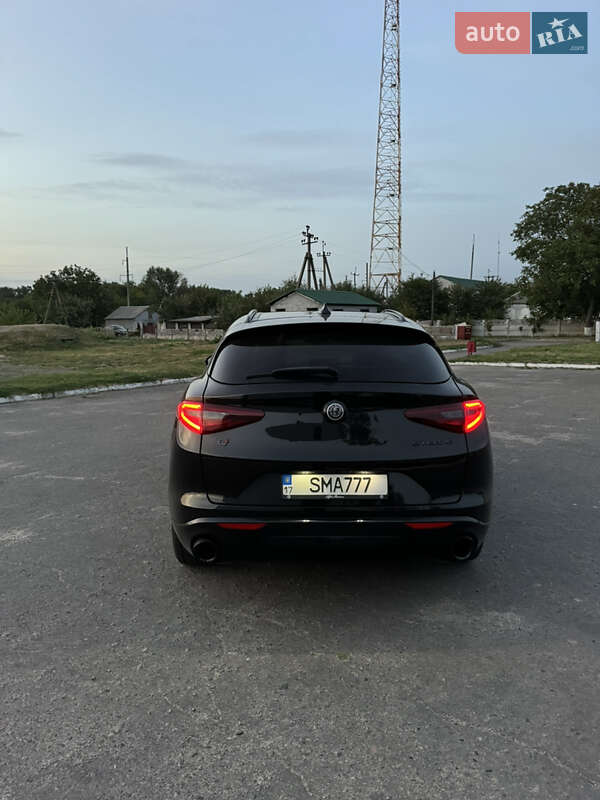 Позашляховик / Кросовер Alfa Romeo Stelvio 2019 в Полтаві