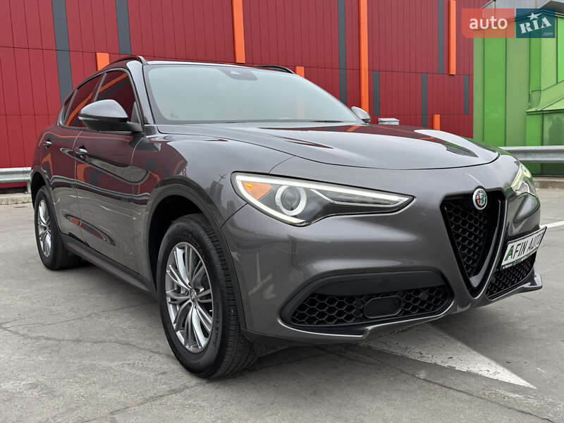 Позашляховик / Кросовер Alfa Romeo Stelvio 2021 в Києві