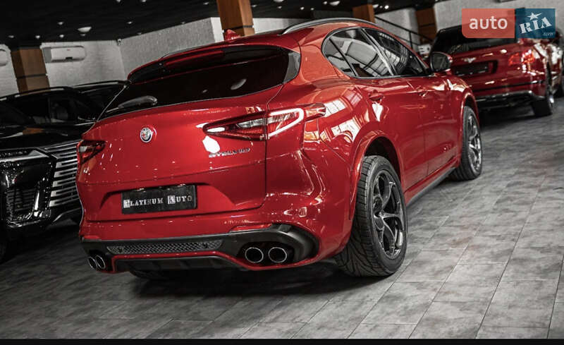 Внедорожник / Кроссовер Alfa Romeo Stelvio 2018 в Одессе