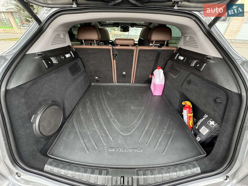 Внедорожник / Кроссовер Alfa Romeo Stelvio 2019 в Львове