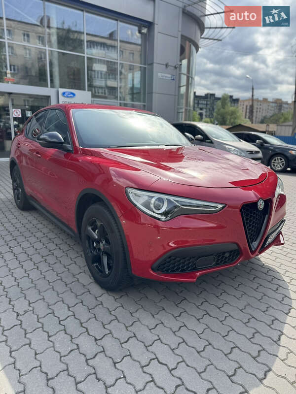 Позашляховик / Кросовер Alfa Romeo Stelvio 2018 в Хмельницькому
