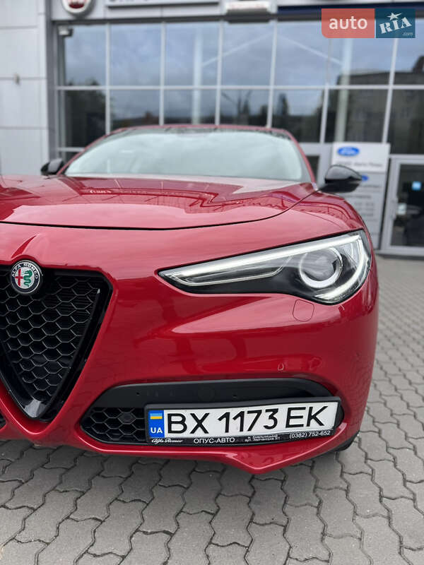 Позашляховик / Кросовер Alfa Romeo Stelvio 2018 в Хмельницькому