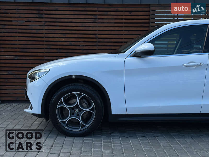 Позашляховик / Кросовер Alfa Romeo Stelvio 2018 в Одесі