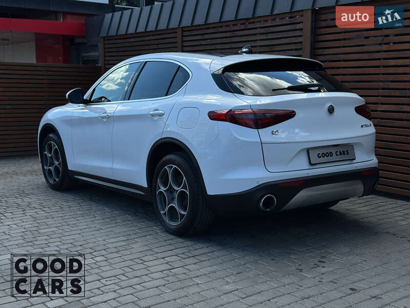 Позашляховик / Кросовер Alfa Romeo Stelvio 2018 в Одесі