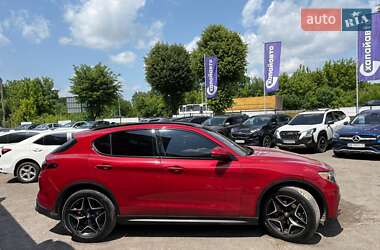Внедорожник / Кроссовер Alfa Romeo Stelvio 2017 в 
