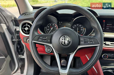 Внедорожник / Кроссовер Alfa Romeo Stelvio 2018 в 