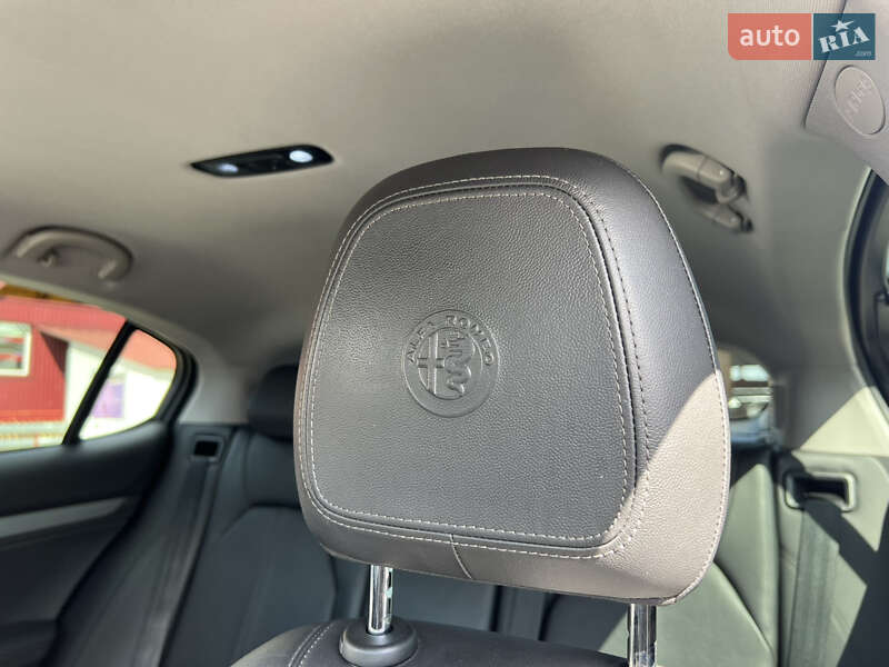 Внедорожник / Кроссовер Alfa Romeo Stelvio 2017 в Львове фото 15 Внедорожник / Кроссовер Alfa Romeo Stelvio 2017 в Львове