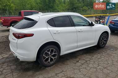 Внедорожник / Кроссовер Alfa Romeo Stelvio 2020 в 