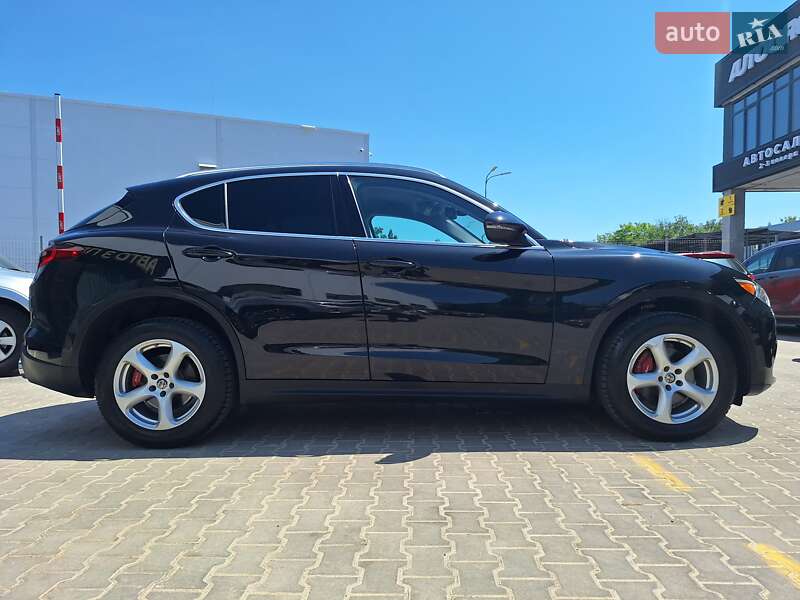 Внедорожник / Кроссовер Alfa Romeo Stelvio 2017 в Одессе