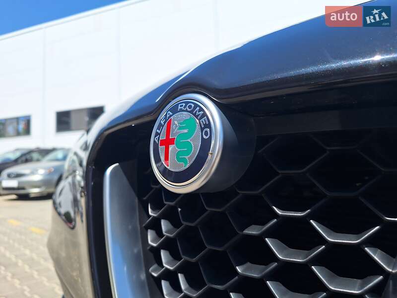 Внедорожник / Кроссовер Alfa Romeo Stelvio 2017 в Одессе