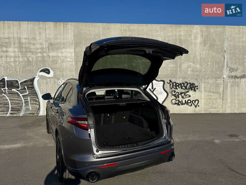 Внедорожник / Кроссовер Alfa Romeo Stelvio 2018 в Львове фото 44 Внедорожник / Кроссовер Alfa Romeo Stelvio 2018 в Львове