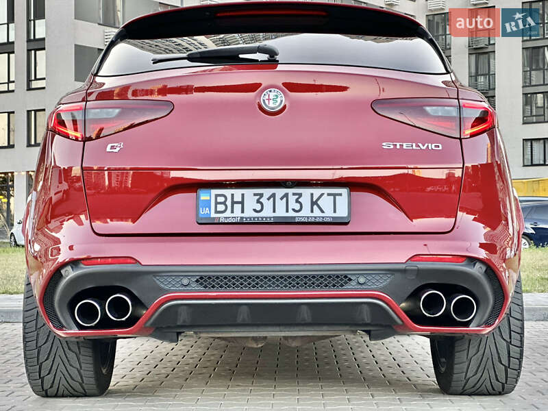 Позашляховик / Кросовер Alfa Romeo Stelvio 2018 в Києві