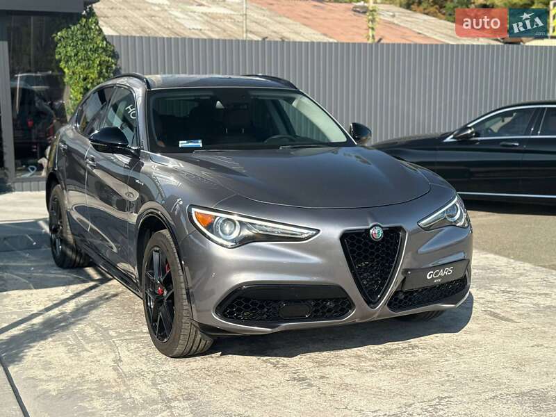 Внедорожник / Кроссовер Alfa Romeo Stelvio 2018 в Киеве фото 3 Внедорожник / Кроссовер Alfa Romeo Stelvio 2018 в Киеве
