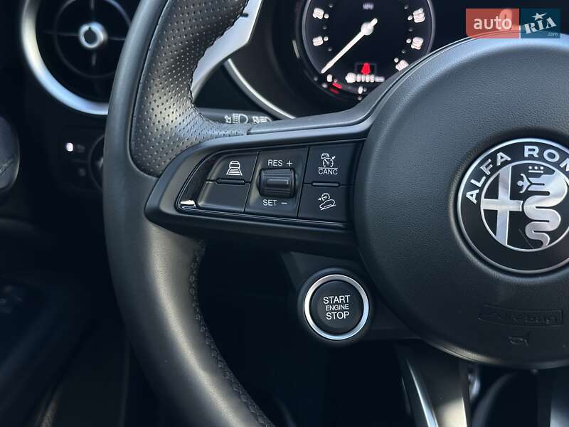 Внедорожник / Кроссовер Alfa Romeo Stelvio 2023 в Киеве