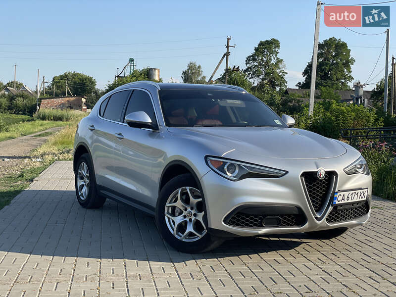 Внедорожник / Кроссовер Alfa Romeo Stelvio 2020 в Киеве