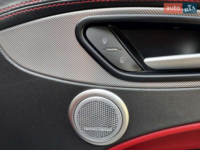 Внедорожник / Кроссовер Alfa Romeo Stelvio 2018 в Киеве