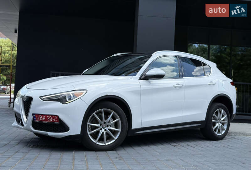Внедорожник / Кроссовер Alfa Romeo Stelvio 2017 в Львове