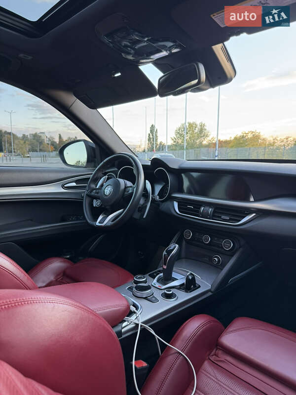 Позашляховик / Кросовер Alfa Romeo Stelvio 2021 в Харкові