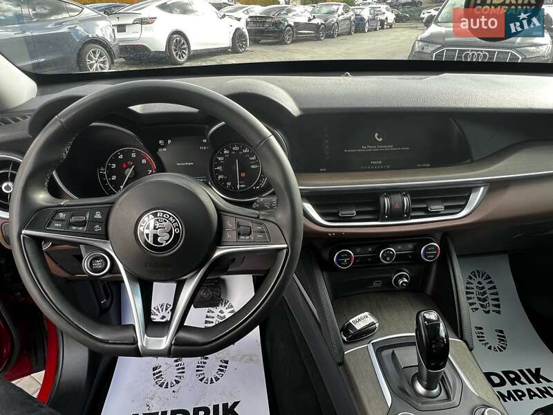 Внедорожник / Кроссовер Alfa Romeo Stelvio 2018 в Луцке