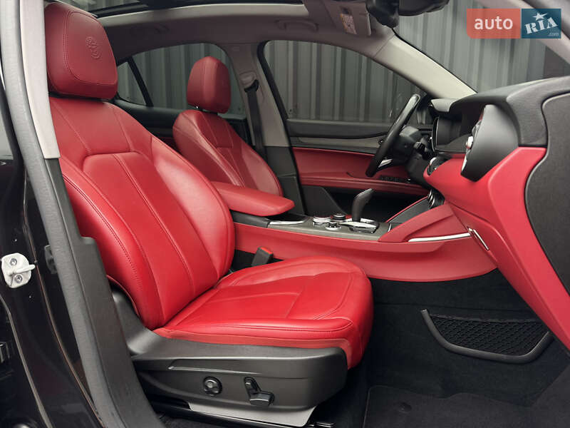 Внедорожник / Кроссовер Alfa Romeo Stelvio 2020 в Киеве фото 38 Внедорожник / Кроссовер Alfa Romeo Stelvio 2020 в Киеве