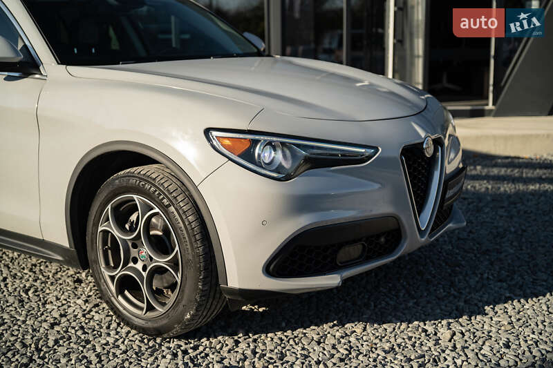 Внедорожник / Кроссовер Alfa Romeo Stelvio 2017 в Черновцах фото 10 Внедорожник / Кроссовер Alfa Romeo Stelvio 2017 в Черновцах