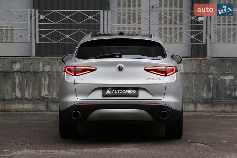 Внедорожник / Кроссовер Alfa Romeo Stelvio 2020 в Киеве
