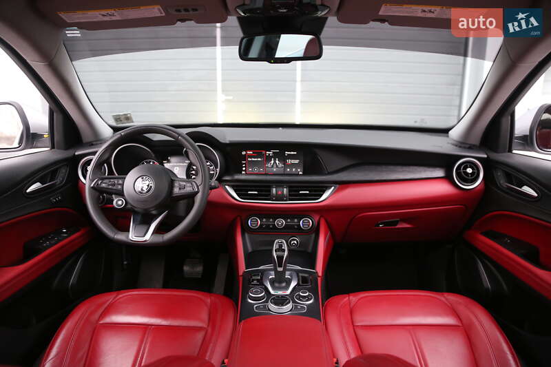 Внедорожник / Кроссовер Alfa Romeo Stelvio 2020 в Киеве