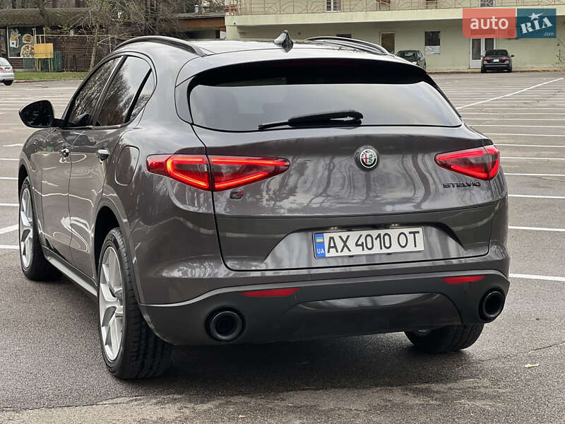 Позашляховик / Кросовер Alfa Romeo Stelvio 2018 в Харкові фото 6 Позашляховик / Кросовер Alfa Romeo Stelvio 2018 в Харкові