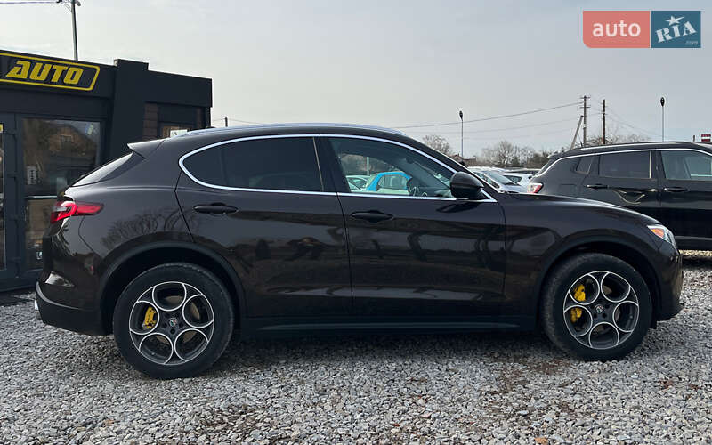 Внедорожник / Кроссовер Alfa Romeo Stelvio 2017 в Коломые фото 8 Внедорожник / Кроссовер Alfa Romeo Stelvio 2017 в Коломые