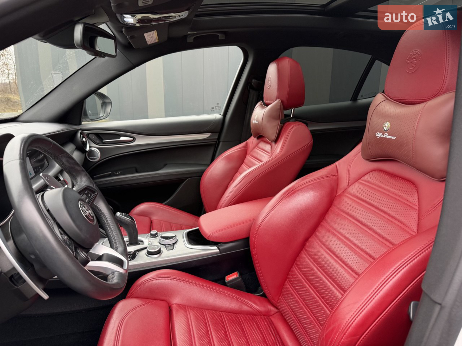 2022 Alfa Romeo Stelvio - мініатюра 14